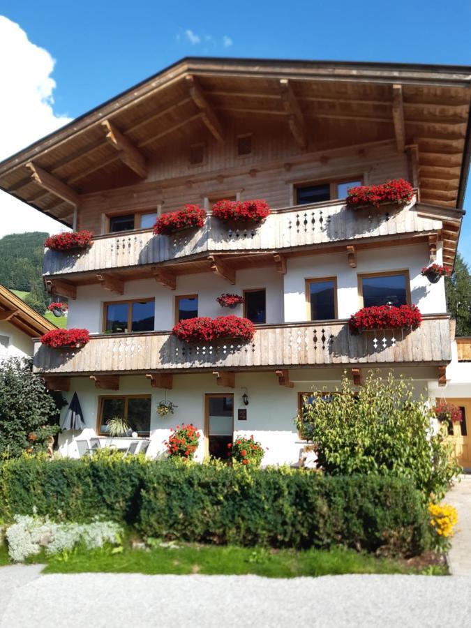 Haus Roland Apartment Zell am Ziller Exterior photo